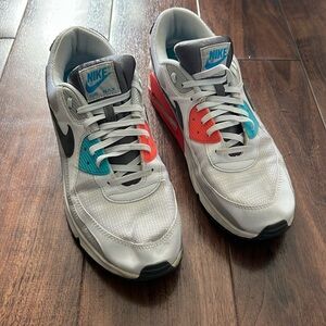Mens Nike Air Max size 12.5 Good used condition see pics.